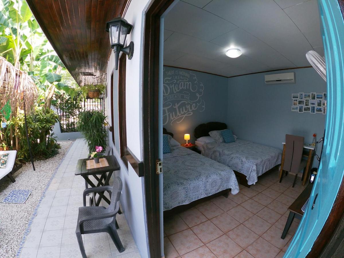 Hotel Perico Azul & Surf Camp Jaco Luaran gambar